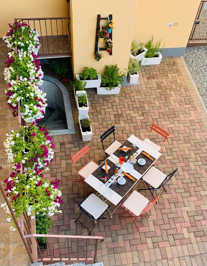 Bed and Breakfast Bb Borgo Biella Candelo Exterior foto